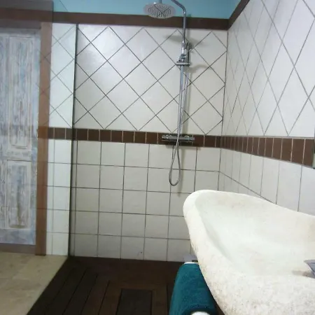 Casa Perenquen Country house *