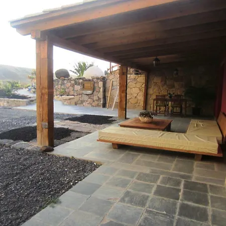 Casa Perenquen Country house